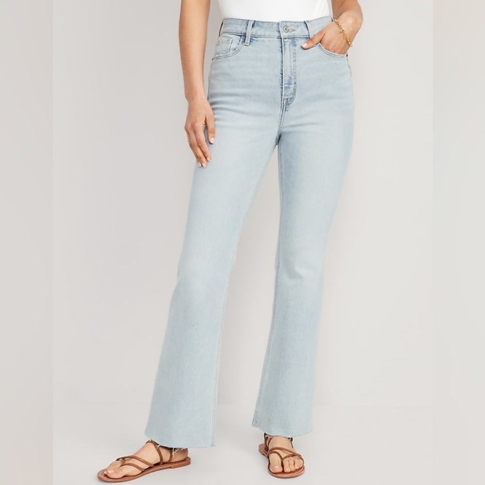 16 NWT Old Navy Light Wash Higher High-Rise Flare Leg Jeans